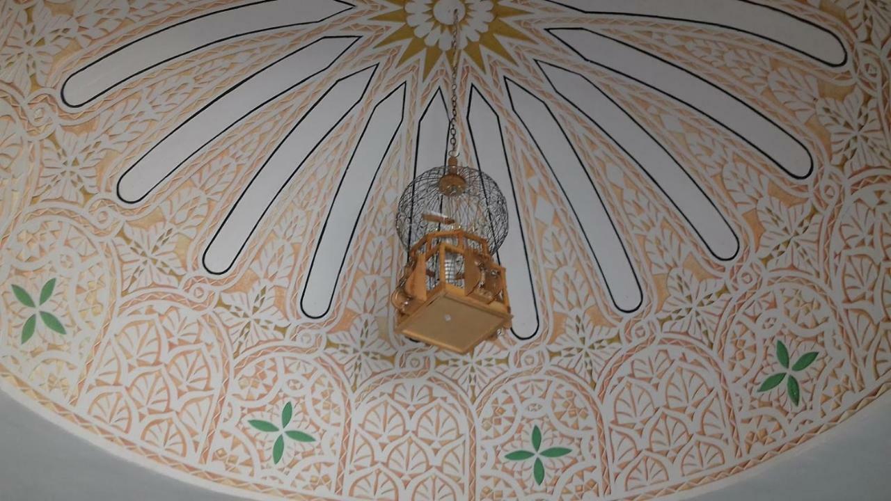 Dar Mamina Bed & Breakfast Sidi ash Shammakh ภายนอก รูปภาพ