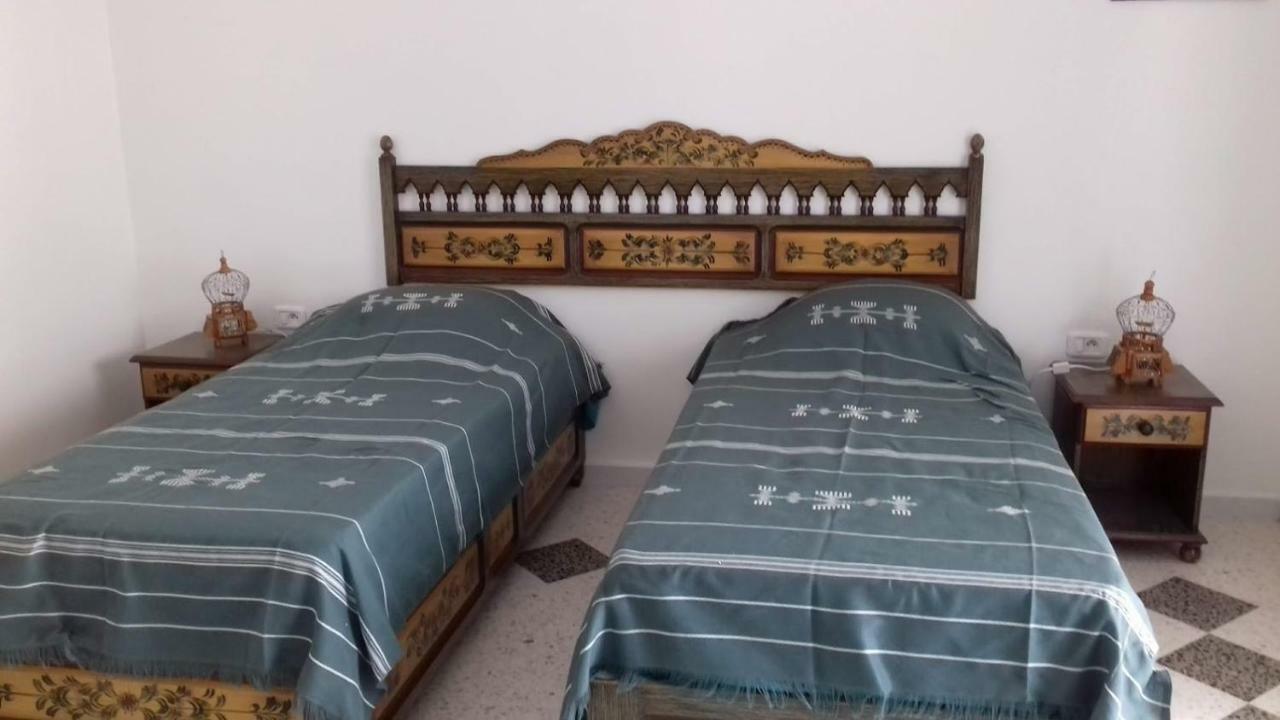 Dar Mamina Bed & Breakfast Sidi ash Shammakh ภายนอก รูปภาพ