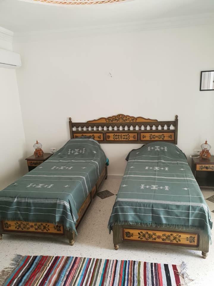 Dar Mamina Bed & Breakfast Sidi ash Shammakh ภายนอก รูปภาพ