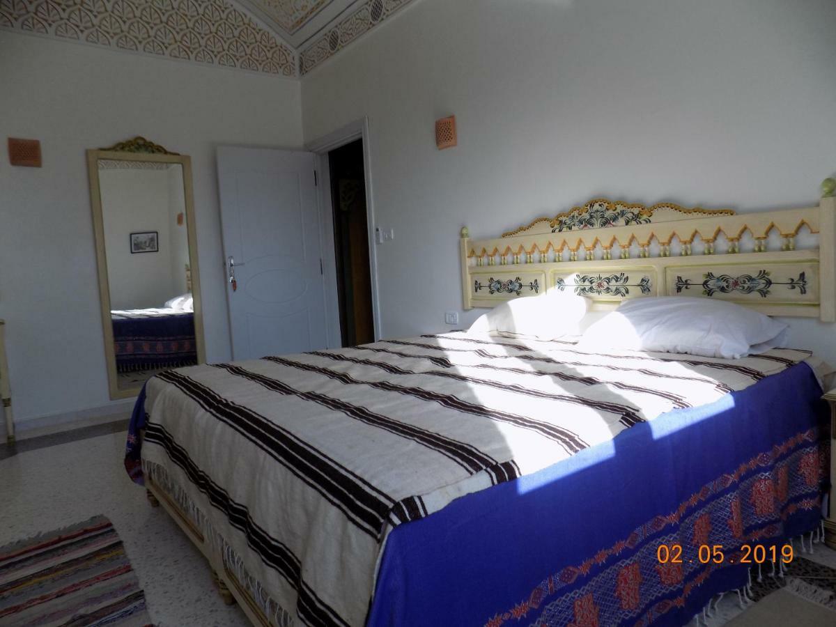 Dar Mamina Bed & Breakfast Sidi ash Shammakh ภายนอก รูปภาพ
