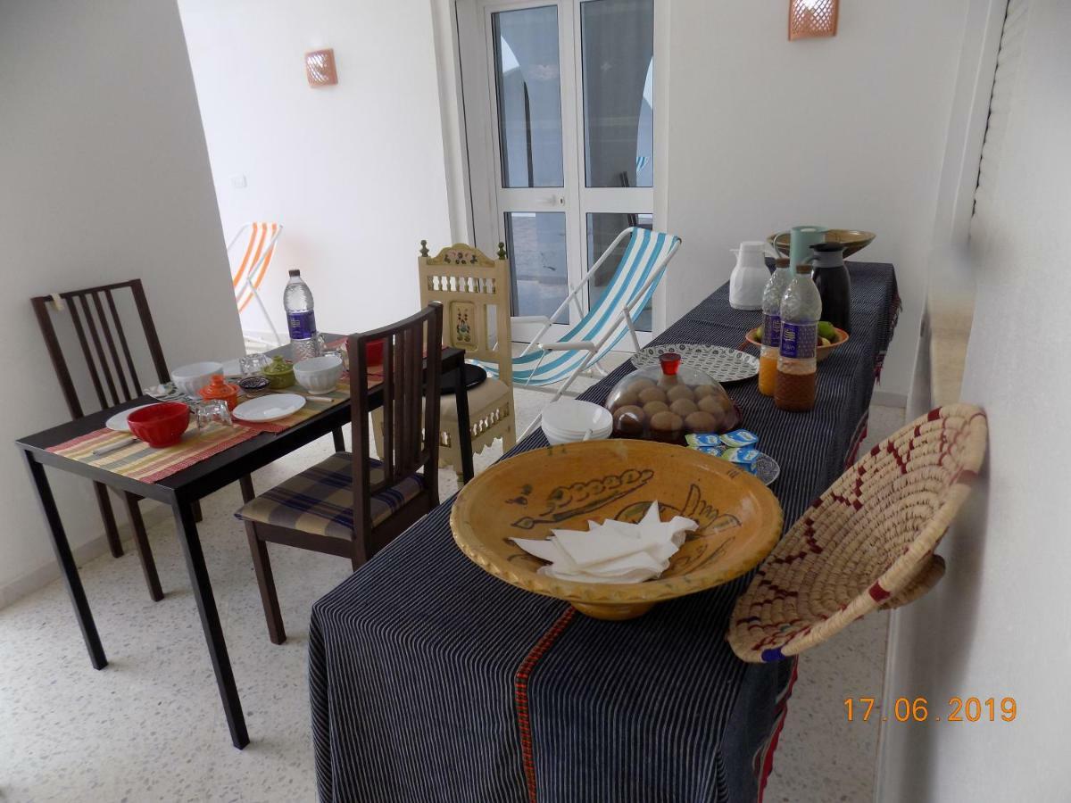 Dar Mamina Bed & Breakfast Sidi ash Shammakh ภายนอก รูปภาพ